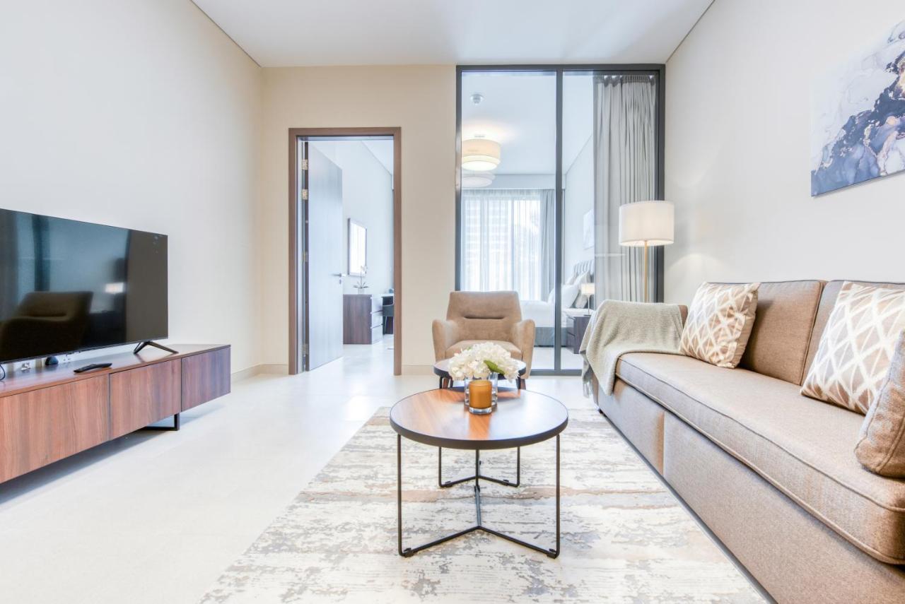 Sol Living - Sol Avenue Apartment Dubai Bagian luar foto