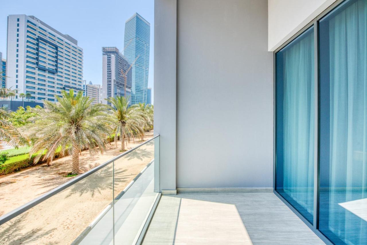 Sol Living - Sol Avenue Apartment Dubai Bagian luar foto