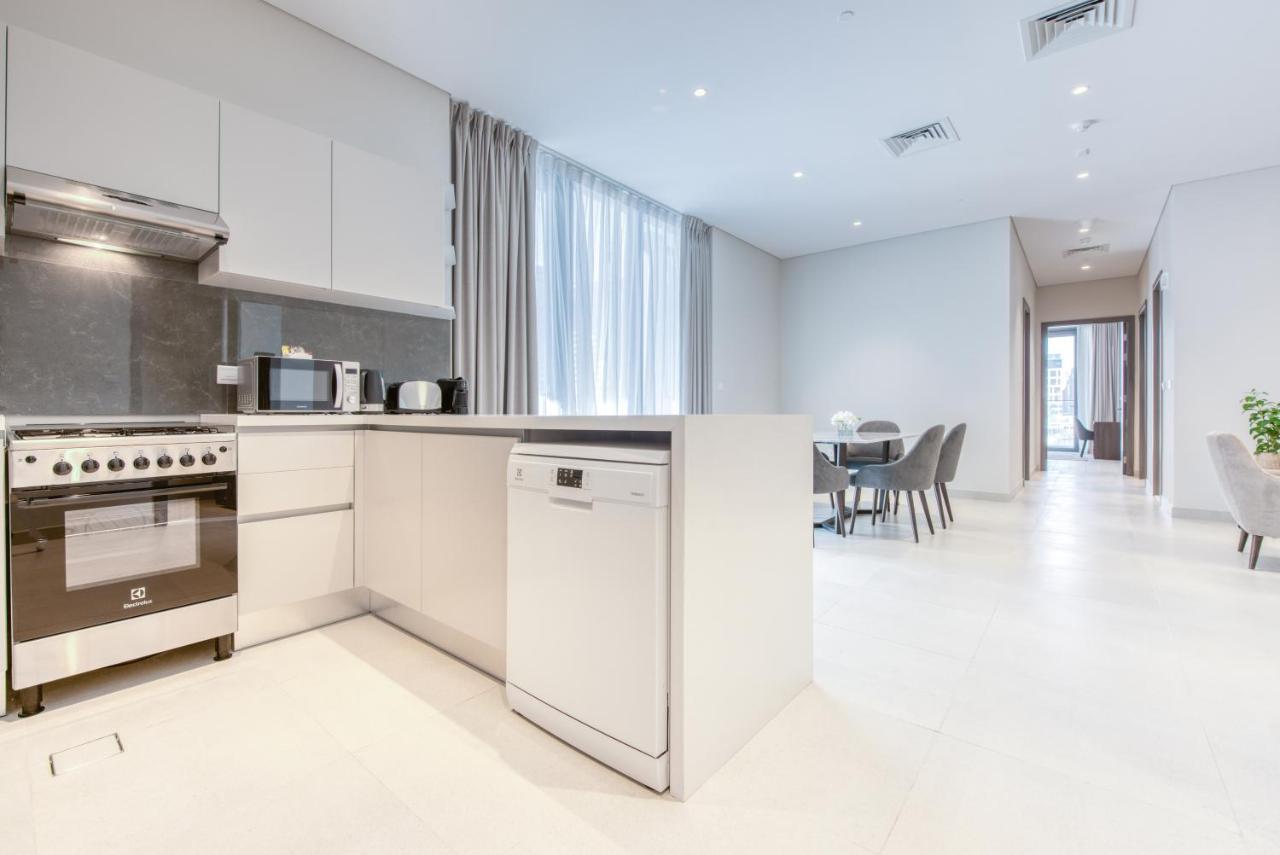 Sol Living - Sol Avenue Apartment Dubai Bagian luar foto