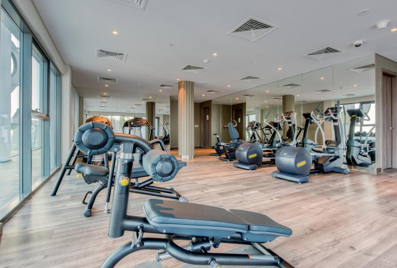 Sol Living - Sol Avenue Apartment Dubai Bagian luar foto